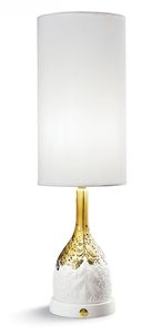 Casa Padrino Luxus Tischleuchte Porzellan Wei / Gold H53 x 17 cm - Luxus Beleuchtung Tischlampe