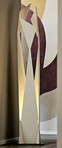 Casa Padrino Designer LED Stehleuchte Titanfarben / Schwarz 47 x 40 x H. 204 cm - Moderne Edelstahl Stehlampe - Wohnzimmer Lampe - Luxus Qualitt