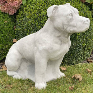 Casa Padrino Garten Deko Skulptur Bullterrier Hund Grau 44 x 30 x H. 63 cm - Elegante Garten Deko Stein Figur - Dekorative Tierfigur - Garten Deko Accessoires