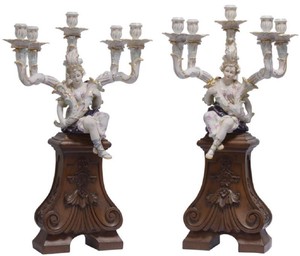 Casa Padrino Jugendstil Kerzenhalter Set Wei / Braun 35 x 26,6 x H. 68,7 cm - Porzellan Kerzenstnder mit Dekofigur und Holzsockel