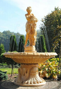Casa Padrino Jugendstil Springbrunnen Frau mit Krug Beige  155 x H. 218 cm - Prunkvoller Gartenbrunnen - Gartendeko Brunnen - Barock & Jugendstil Garten Deko Accessoires