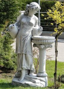 Casa Padrino Jugendstil Wasserspeier Skulptur Frau mit Krgen und Brunnen Grau 60 x 39 x H. 140 cm - Elegante Wasserspeier Stein Figur - Barock & Jugendstil Garten Deko Accessoires