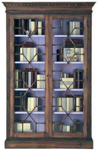 Casa Padrino Luxus Landhausstil Bcherschrank Braun / Lila 138 x 42 x H. 214 cm - Handgefertigter Massivholz Schrank mit 2 Glastren - Vitrine - Vitrinenschrank - Edle Landhausstil Massivholz Mbel