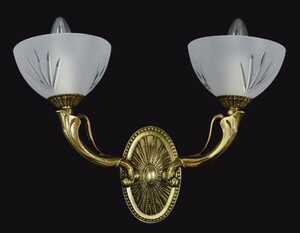 Casa Padrino Luxus Barock Doppel Wandleuchte Gold / Wei 42 x 18 x H. 28 cm - Barockstil Metall Wandlampe mit Glas Lampenschirmen - Barock Leuchten - Edel & Prunkvoll