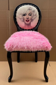Casa Padrino Luxus Barock Esszimmer Stuhl Marilyn Monroe Rosa / Mehrfarbig / Schwarz - Handgefertigter Pop Art Designer Stuhl mit Kunstfell - Barock Esszimmer Mbel