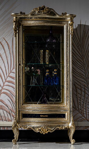 Casa Padrino Luxus Barock Vitrine Silber / Schwarz / Gold - Prunkvoller Barockstil Vitrinenschrank mit Glastr und Schublade - Handgefertigte Barock Mbel - Edel & Prunkvoll