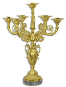 Casa Padrino Luxus Barock Tisch Kerzenhalter Gold / Schwarz 61,5 x 61,5 x H. 82 cm - Prunkvoller Bronze Kerzenhalter im Barockstil - Barock Deko Accessoires - Barock Mbel - Barock Interior