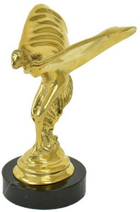 Casa Padrino Luxus Bronze Skulptur Spirit of Ecstasy Frau mit Flgeln Gold / Schwarz 15 x 15 x H. 21 cm - Edle Bronzefigur mit Marmorsockel - Luxus Deko Accessoires
