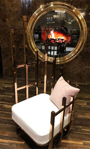 Casa Padrino Luxus Designer Sessel linke Seite mit Kissen Wei / Grau / Gold 68 x 68 x H. 153 cm - Wohnzimmer Mbel - Hotel Mbel - Luxus Mbel