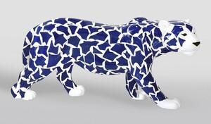 Casa Padrino XXL Deko Skulptur Panther Wei / Blau 160 x H. 72 cm