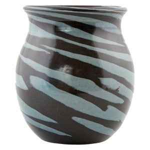 Exotischer Chic: Die Zebra-Vase als stilvolles Highlight in Ihrer Dekoration