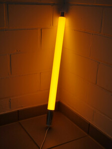 9711 LED Leuchtrhre matt 12 Volt orange 0,63m lang  38 mm Leuchtstab