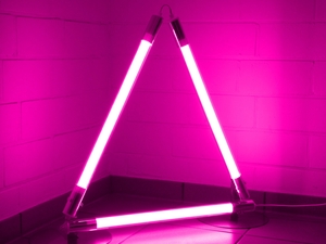9236 LED Stab Leuchte DEL 3 x 10 Watt Leuchtstbe a 65 cm pink