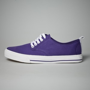 Ground-Control Sneaker purple