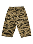Leichte Zip Off Bermuda Shorts mit Camouflage und Taschen