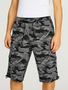 Leichte Zip Off Bermuda Shorts mit Camouflage und Taschen