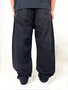 Supreme Baggy Jeans mit Supreme-Stickerei