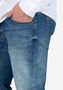 Modische Jeans mit klassischem Schnitt und modernem Design