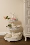 Casa Padrino Landhausstil Shabby Chic Etagere 3-Stufig Antik Wei�  40 x H. 66 cm - Gastronomie Accessoires