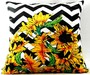 Casa Padrino Luxus Deko Kissen Virginia Sunflowers Schwarz / Wei� / Mehrfarbig 45 x 45 cm - Feinster Samtstoff - Wohnzimmer Kissen 
