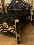 Pomp��s by Casa Padrino Luxus Barock Doppelbett mit Matratze Schwarz / Gold - Pomp��ses Barock Bett designed by Harald Gl��ckler - Schlafzimmer M�bel im Barockstil - Barock M�bel - Edel & Prunkvoll