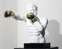 Casa Padrino Luxus Designer Deko Skulptur Boxer Wei� / Gold / Schwarz 31 x 52 x H. 56 cm - Kunstharz Deko Figur mit Sockel - Wohnzimmer Deko - Luxus Designer Deko Accessoires - Luxus Qualit�t
