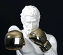 Casa Padrino Luxus Designer Deko Skulptur Boxer Wei� / Gold / Schwarz 31 x 52 x H. 56 cm - Kunstharz Deko Figur mit Sockel - Wohnzimmer Deko - Luxus Designer Deko Accessoires - Luxus Qualit�t