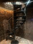 Casa Padrino Gusseisen Wendeltreppe Schwarz  133 x H. 264 cm - Rustikale Spiraltreppe mit 13 Stufen - Massive Gusseisen Treppe