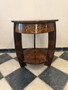 Casa Padrino Art Deco Beistelltisch mit Blumenintarsien Braun  60 x H. 71 cm - Runder Beistelltisch mit zwei Ablagen