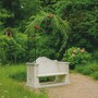 Casa Padrino Barock Gartenbank mit Rosenbogen Hellgrau / Schwarz 155 x H. 250 cm - Made in Italy 