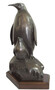 Casa Padrino Bronzefigur Pinguin Mutter mit Kind Bronze / Braun 22 x 15 x H. 33 cm - Luxus Skulptur