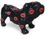 Casa Padrino Designer Dekofigur Hund Bulldogge Schwarz / Rot 57 x 25 x H. 35 cm - Wetterbest�ndige Deko Skulptur - Wohnzimmer Deko - Garten Deko - Designer Deko Tierfigur