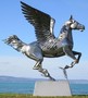 Casa Padrino Luxus Gartendeko Skulptur Pegasus Pferd mit Sockel Silber 288 x 175 x H. 305 cm - Lebensgro�e Edelstahl Figur - Luxus Gartenfigur 