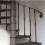 Casa Padrino Gusseisen Wendeltreppe mit Gel�nder rechte Seite Grau H. 289 cm - Rustikale Spiraltreppe