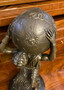 Casa Padrino Jugendstil Bronze Skulptur Mann mit Kugel Bronze / Schwarz 14 x 14 x H. 33 cm - Bronzefigur - Dekofigur - Schreibtisch Deko - Deko Accessoires - Luxus Deko