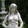 Casa Padrino Jugendstil Garten Deko Skulptur Frau mit Kranz Grau H. 150 cm - Elegante Garten Deko Stein Figur - Barock & Jugendstil Garten Deko Accessoires