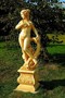 Casa Padrino Jugendstil Gartendeko Skulptur / Statue M�dchen mit einem Fisch Beige 45 x 37 x H. 130 cm - Steinfigur Gartenskulptur