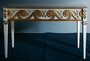 Casa Padrino Luxus Barock Konsole Wei� / Antik Gold - Handgeferigter Massivholz Konsolentisch mit edlen Verzierungen - Italienische Barock M�bel - Luxus Qualit�t - Made in Italy