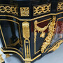 Casa Padrino Luxus Barock M�bel Set Schwarz / Gold - 1 Barock Kommode und 2 Barock S�ulen - Prunkvolle Barock M�bel