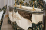 Casa Padrino Luxus Barock M�bel Set Wei� / Gr�n / Gold - 1 Barock Sideboard mit 4 T�ren & 1 Barock Wandspiegel - Barock M�bel - Edel & Prunkvoll