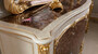 Casa Padrino Luxus Barock M�bel Set Wei� / Braun / Gold - 1 Barock Sideboard mit 4 T�ren & 1 Barock Wandspiegel - Barock M�bel - Edel & Prunkvoll