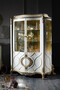 Casa Padrino Luxus Barock Vitrine Wei� / Antik Gold 132 x 57 x H. 201 cm - Prunkvoller Barock Vitrinenschrank mit 2 T�ren - Barock Wohnzimmerm�bel