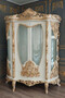 Casa Padrino Luxus Barock Vitrine Wei� / Gold - Prunkvoller Massivholz Vitrinenschrank mit 2 Glast�ren - Handgefertigte Barock M�bel