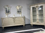 Casa Padrino Luxus Barock Vitrine Beige / Grau / Gold - Prunkvoller Massivholz Vitrinenschrank mit 2 Glast�ren - Luxus M�bel im Barockstil - Barock M�bel - Edel & Prunkvoll