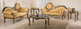 Casa Padrino Luxus Barock Wohnzimmer Set Gold / Schwarz - 2 Sofas & 1 Couchtisch & 2 Beistelltische - Wohnzimmerm�bel im Barockstil - Edle Barock M�bel