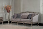 Casa Padrino Luxus Barock Wohnzimmer Sofa Grau / Silber - Handgefertigtes Barockstil Sofa mit dekorativen Kissen - Luxus Wohnzimmer M�bel im Barockstil - Barock M�bel - Edel & Prunkvoll