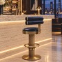 Casa Padrino Luxus Kunstleder Barstuhl Dunkelblau / Messing H. 96 cm - Bar M�bel - Hotel M�bel - Luxus M�bel