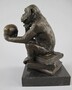 Casa Padrino Bronze Deko Figur Affe H. 14 cm - Bronze Skulptur - Deko Accessoires