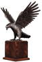 Casa Padrino Luxus Deko Skulptur Adler Bronze / Braun 40 x 20 x H. 37 cm - Bronze Deko Skulptur mit Holzsockel - Bronze Deko Figur - Schreibtisch Deko - Wohnzimmer Deko - Luxus Qualit�t
