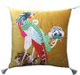 Casa Padrino Luxus Deko Kissen mit Troddeln Bird Gelb / Wei� 45 x 45 cm - Feinster Samtstoff - Luxus Deko Accessoires 